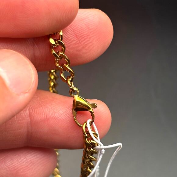 Blackjack BJP176G Mens Gold Stainless Steel Cross Pendant Necklace With CZ NIBWT - Picture 15 of 17